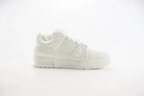 Louis Vuitton Trainer - Image 3