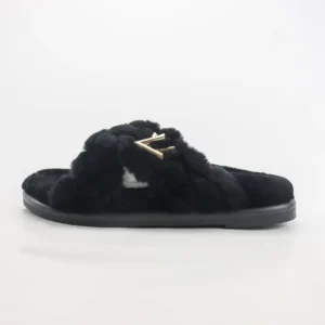 Louis Vuitton slipper