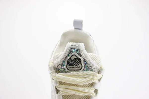 Louis Vuitton Trainer - Image 9