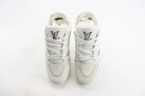 Louis Vuitton Trainer - Image 5