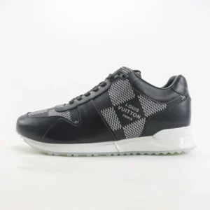 Nike SB Dunk Low x LV