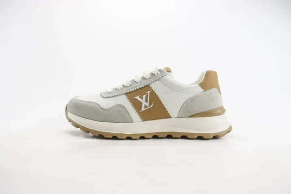 Nike SB Dunk Low x LV
