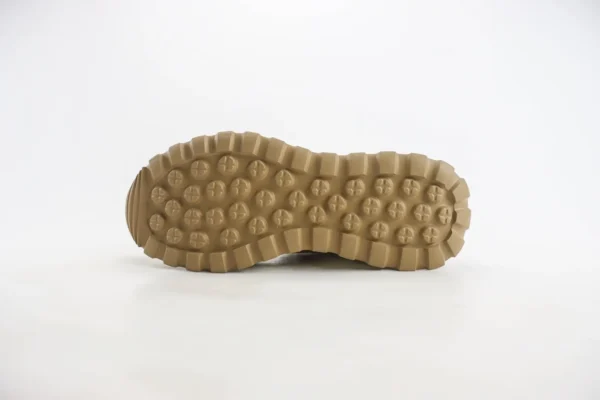 Nike SB Dunk Low x LV - Image 4