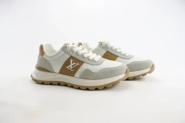Nike SB Dunk Low x LV - Image 2