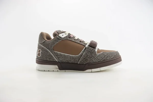 Louis Vuitton Trainer - Image 3