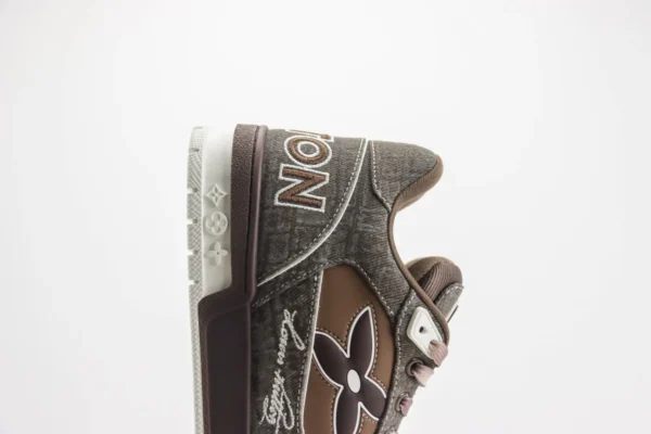 Louis Vuitton Trainer - Image 7