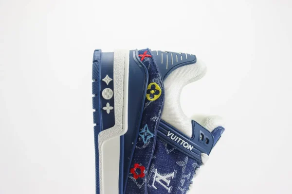 Louis Vuitton Trainer - Image 7