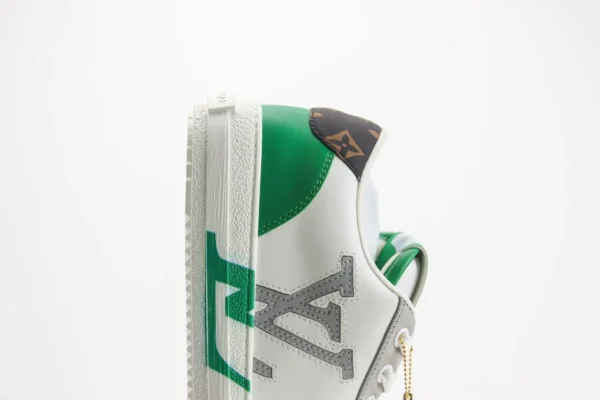 Nike SB Dunk Low x LV - Image 7