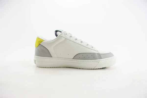 Nike SB Dunk Low x LV - Image 3