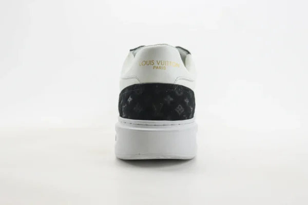Nike SB Dunk Low x LV - Image 6
