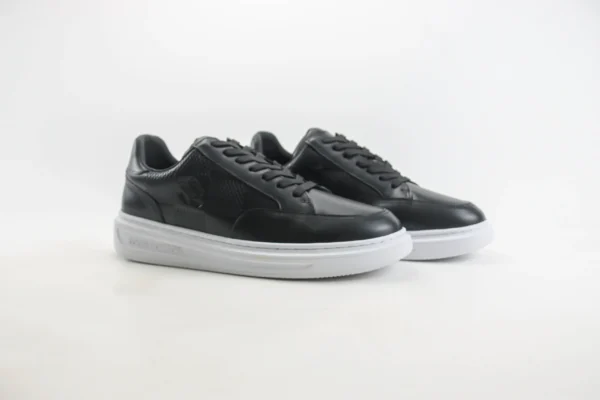 Nike SB Dunk Low x LV - Image 2