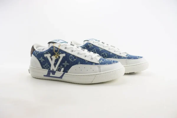 Nike SB Dunk Low x LV - Image 2