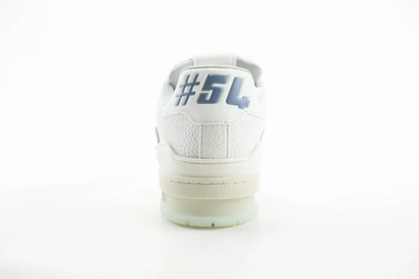 Louis Vuitton Trainer - Image 6