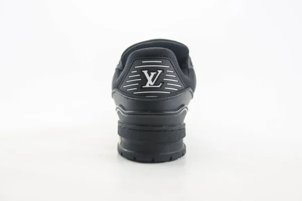 Louis Vuitton Trainer - Image 6