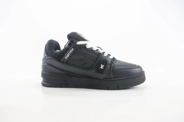 Louis Vuitton Trainer - Image 3
